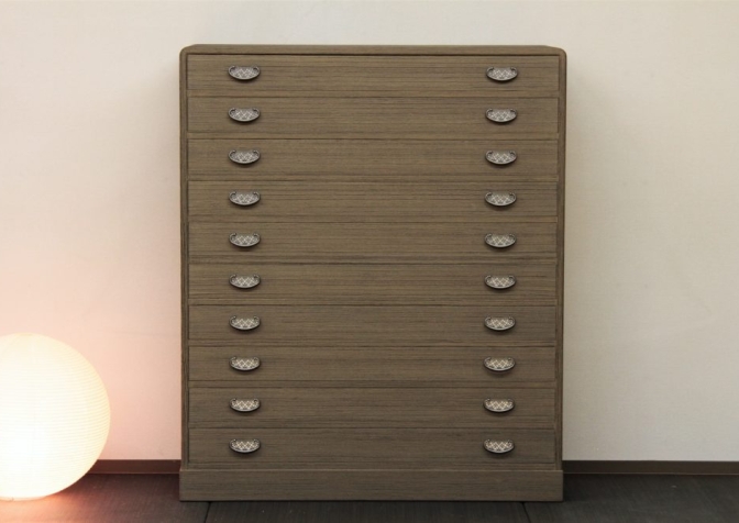 桐たんす(踊桐)