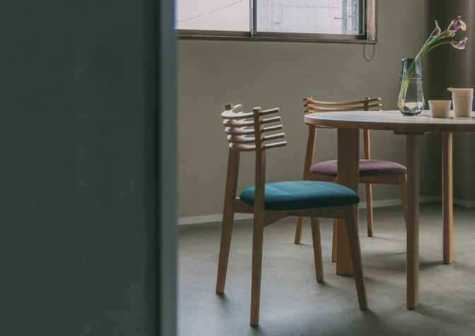 fin chair
